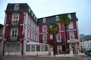 Hôtel Acropolis - لورد