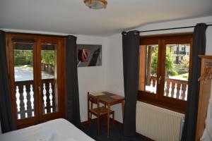 Triple Room room in Hôtel Les Dômes de Miage