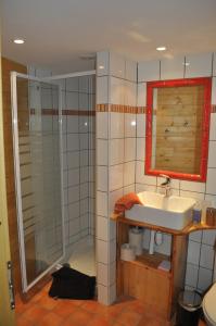 Maisons d'hotes Eco Gite La Grange : photos des chambres