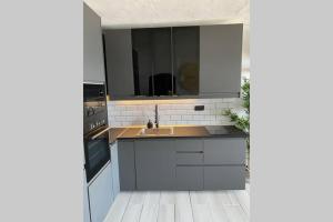 Miravent Terraza y Jardin Frente al mar Menorca