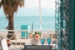 Sugar Blue - Apartment on the beach Achaia Greece