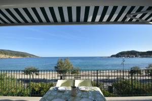 Appartamenti Montecristo - Fronte mare in posizione unica