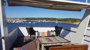 Hausboot Pula - Floating House Water Lily