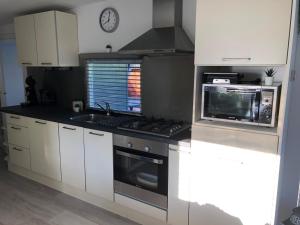 Luxe gerenoveerde L-chalet