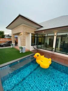 Uzeason Poolvilla Sattahip - 梭桃邑