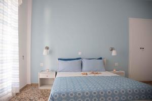 Flora & Agelos Studios Paros Greece