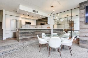 2 BR Ski In Out at Cachet Crossing, Sleeps 8
