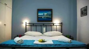 Christina Perlia Studios - 波罗斯