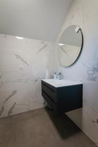 Vineyard cottage Radulja