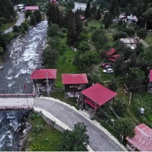 Cancik Dağ Evleri - 里泽