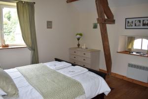 Maisons de vacances Gites in Le Neufbourg -Mortain : photos des chambres