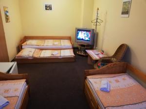 Restaurant-Penzión HEVIL