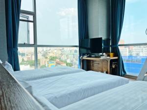 Suite Gia Đình Deluxe (Deluxe Family Suite)