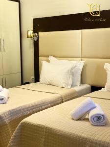 Standard Twin Room room in Hotel Vila e Arte City Center