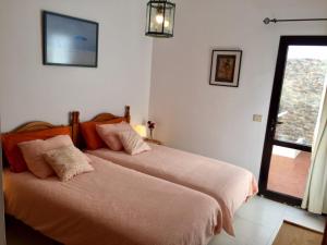 Apt Casa Mamen spacious with sea views