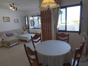 Apt Casa Mamen spacious with sea views