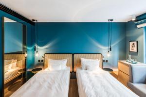 Superior Double or Twin Room room in Maximilian Hotel