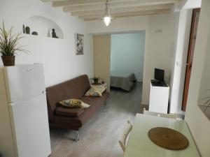 Casa Lola, La Plazoleta