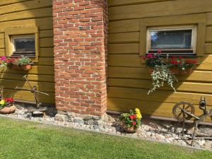 Vacation Without Make Up