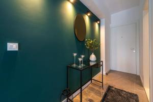 Apartments Adriatic Oasis & Marine View 