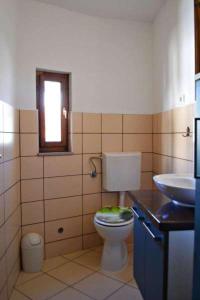 Deluxe Port View Apartment