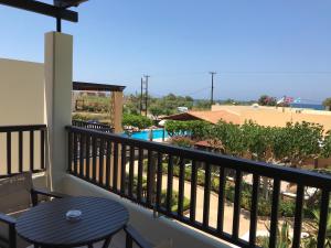 Apartment - Split Level with Pool View room in Vagia Mare