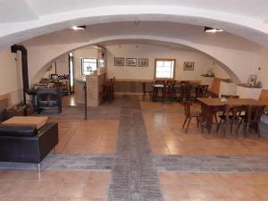 Stáj Zakšín - špejchar