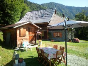 Sejours chez l'habitant L'Aire du temps Savoyard : photos des chambres