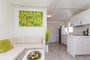 Bamboo Floating House Portorož