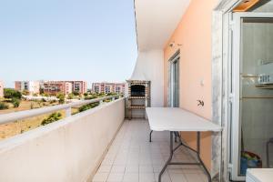 Golden Cliff Apartment - 4hvězdičkové hotely ve městě Armação de Pêra