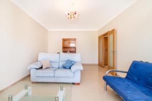 Golden Cliff Apartment