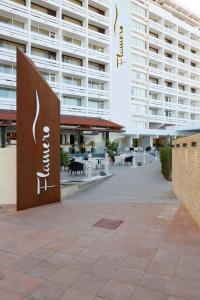 Apartamentos Turisticos Flamero