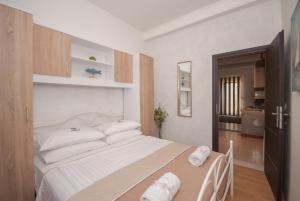 Cozy apartment with garden