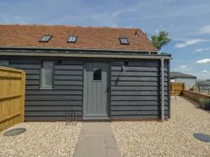 Kingfisher, 2 The Old Stables - Appleton