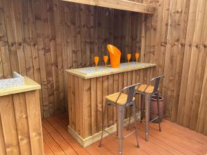 Mason Street Apartment Sleeps 16