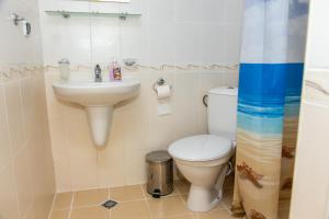 Compact studio with an indoor pool near Cacao Beach by Flаt Manаger