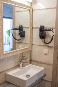 Serenity Luxe Suites