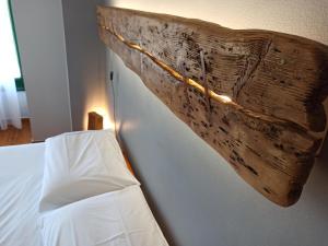 Cozy Residences in the center of Volissos Village - Lydia Lithos-