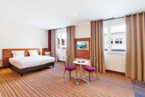 Hotels Hotel Lyon-ouest : photos des chambres