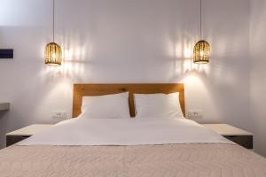 Gaia lux inn Milos Greece