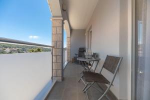 MALOA two bedroom apartment