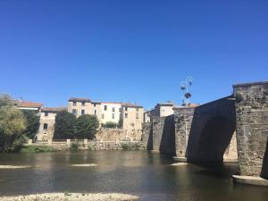 Villas Cozy Villa in Caunes Minervois with Swimming Pool : photos des chambres