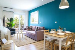 Luxury Seaview Apartment Con Vista - 4hvězdičkové hotely ve městě Loutraki