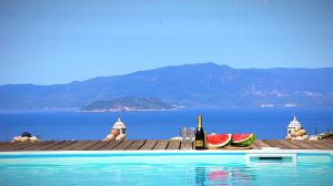 The Free Bird - Private Villa Halkidiki Greece