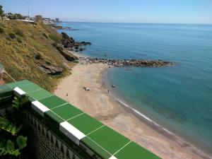 Apartamento en Playa Semi-Privada