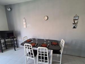 Spinola Bay Sea Front Apt 6