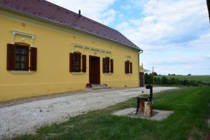 Porrogi Fenyő Vendégház