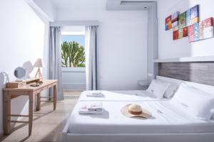 I Candy Malia by Estia