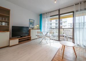 HomeHolidaysRentals Brizna