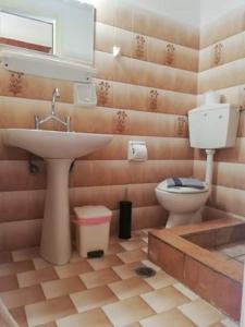 Old Harbor Apartments Spetses Greece